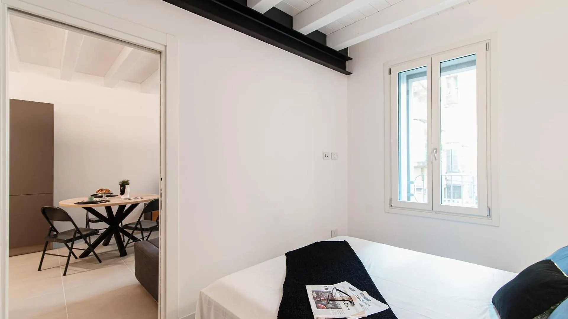 Suite Joivy Lake 11 Como